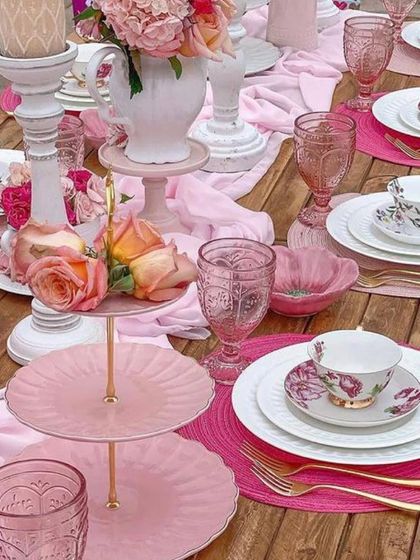 Intimate Dining & Tablescapes photo 21