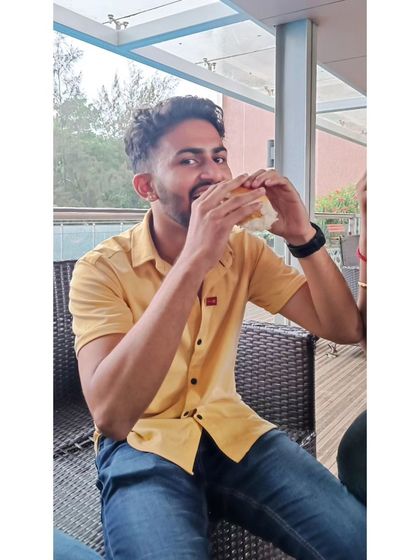 You can't go to Maharashtra and not have Vada Pav. Enjoying the iconic street food snack.