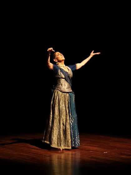 A graceful pose from Aditi Mangaldas's Kathak performance "Immersed."