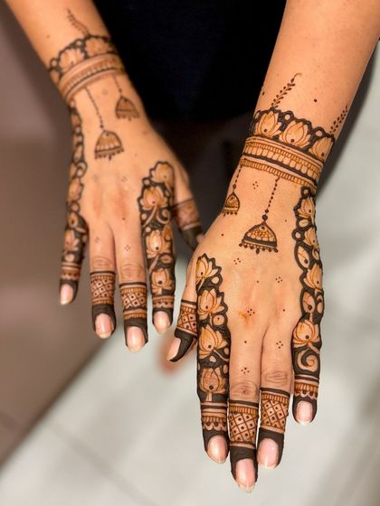 Mitali - Mehendi for Special Occasions Stylish & Minimalist Henna photo 12