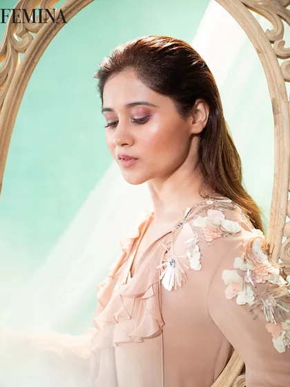 A close-up beauty shot from the Femina feature. I focus on conveying emotion and story through my expressions, making each photograph compelling.