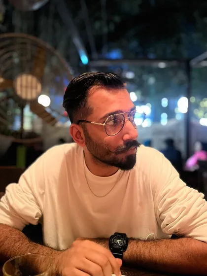 A candid-style portrait taken in a relaxed setting. This shows my suitability for lifestyle shoots that require a natural, comfortable presence in front of the camera.