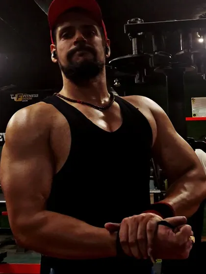 This is the kind of aesthetic physique my coaching helps you build. It's about looking strong, healthy, and confident in your own skin.