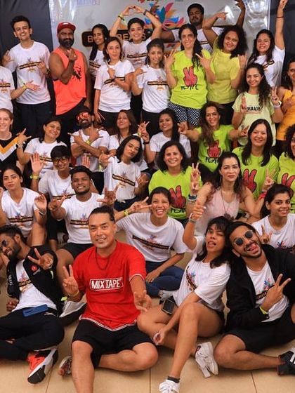 Peace and love from the Goa convention! An amazing three days with our incredible instructors. This is the community you join when you get certified.