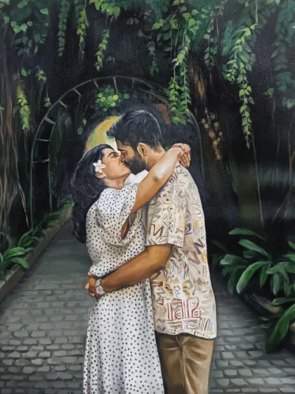 Capturing pure romance in a custom oil painting. For this piece, I worked to create a soft, intimate atmosphere, focusing on the couple's embrace against a lush, dreamy background. This is a perfect example of how I turn a precious moment into a timeless anniversary or wedding gift.