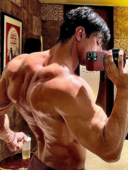 Anupam Adarsh Mishra - Strength and Physique Coaching The Aesthetic Blueprint photo 207