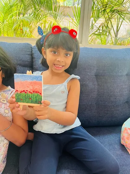 Every child is an artist. Here, we're exploring colours on a tiny canvas, complete with a mini easel. These mini masterpieces are perfect for kids to take home and display.