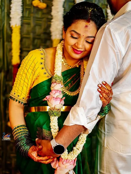 A tender moment during a maternity ceremony. I focus on capturing these quiet, emotional connections between partners as they celebrate their journey to parenthood.