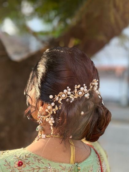 Elegant Looks for Wedding Guests photo 20