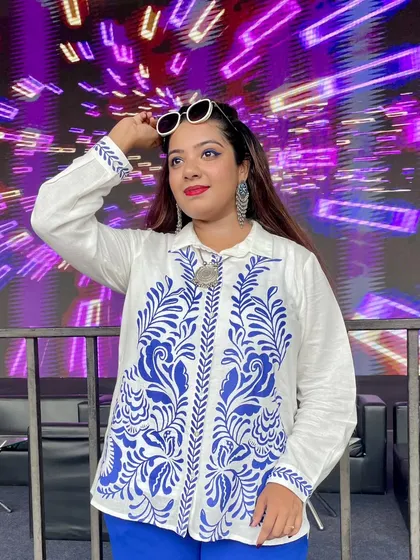Another stylish shot from Rang Utsaav, showcasing my 'Indi-Fusion' fashion.