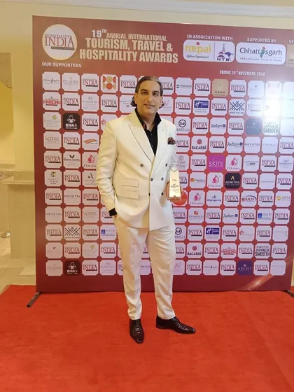 Posing with our award at the 19th Annual International Tourism, Travel & Hospitality Awards. A proud moment for the entire Modern Catering family.
