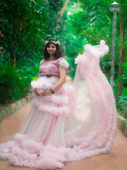 Dee Yashaswini - Occasion Wear Rentals Maternity Photoshoot Outfits photo 20