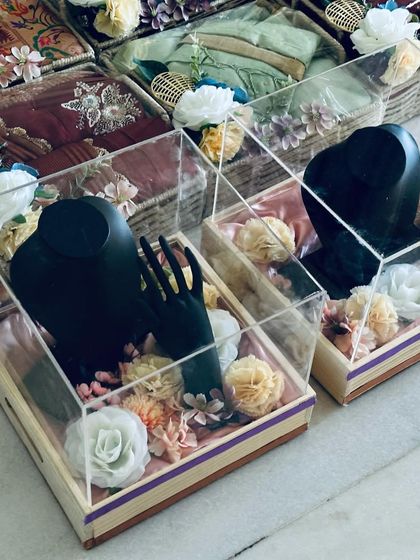 The Gift Cottage - Wedding Gifting & Favors Luxury Trousseau Packing photo 25