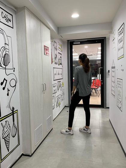 Nishka Mehta - Custom Artwork & Installations Art for Offices & Commercial Spaces photo 42