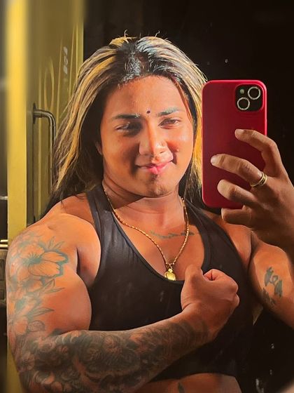 Chitra Purushotham - Bodybuilding Competition Coaching Physique Journey & Posing photo 22