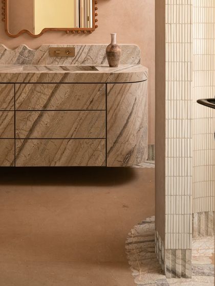 Unique Bathrooms & Vanities photo 4