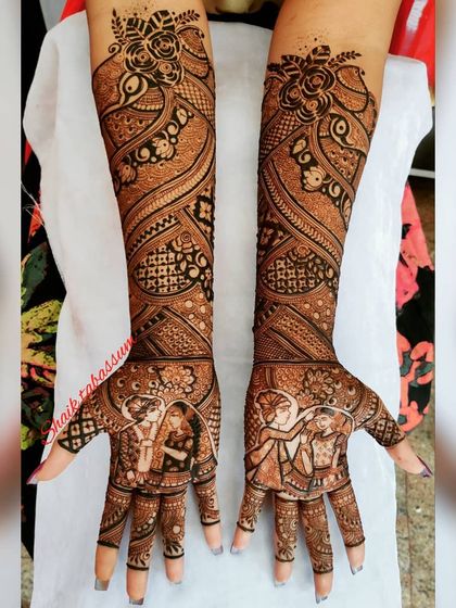 Shaik Tabassum - Destination Wedding Mehendi Portrait Mehendi: Capturing Likeness in Henna photo 18