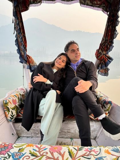 Duplicate of 77, capturing the serene and romantic mood.