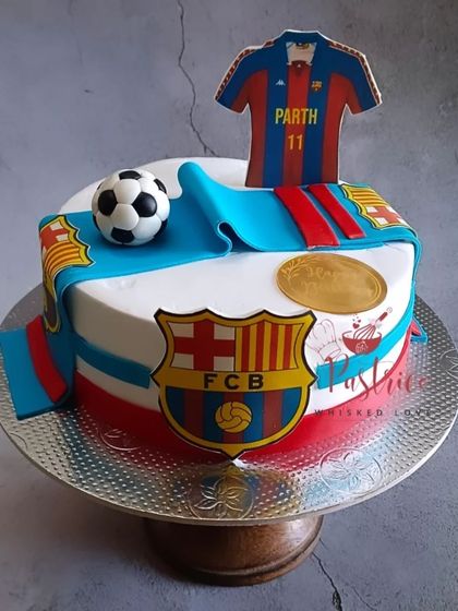 Pastrico - Custom Celebration Cakes Your Passion, My Canvas photo 16