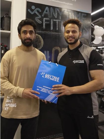 Celebrating another member's journey with us. Their commitment inspires the entire community.