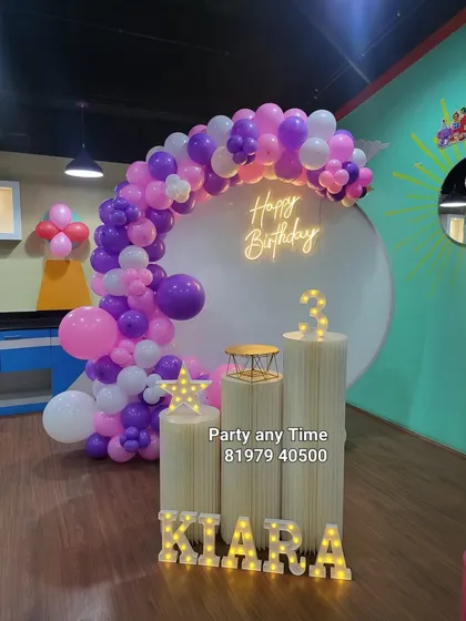 A slightly different angle of Kiara's 3rd birthday party decorations.