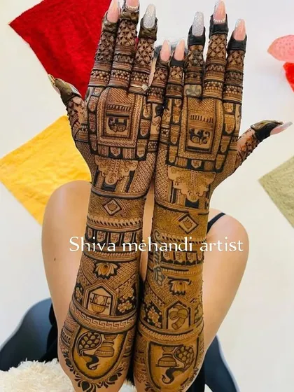 A design filled with auspicious symbols, including a kalash (sacred pot) and swastikas, perfect for bringing blessings to the new beginning.