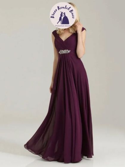 Dress Rental Buzz - Photoshoot Outfit Rental Party & Occasion Wear photo 27