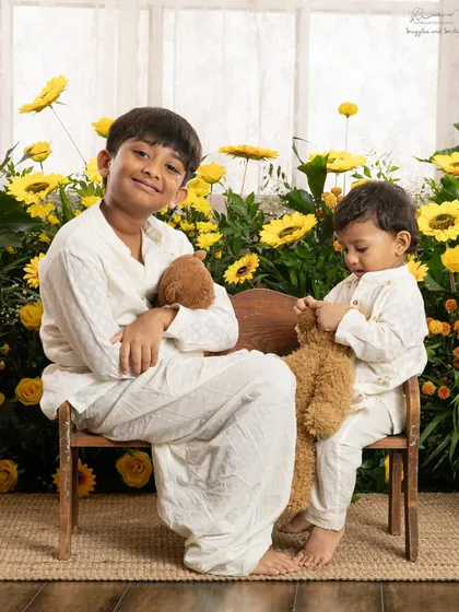 The bond between brothers is so special. My Rakhi mini-sessions are designed to capture these precious connections, creating memories that celebrate their unique friendship.