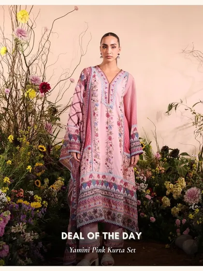 The Yamini Pink Kurta Set features a stunning all-over print and a relaxed, flowy fit. It’s a beautiful piece for a relaxed festive gathering.