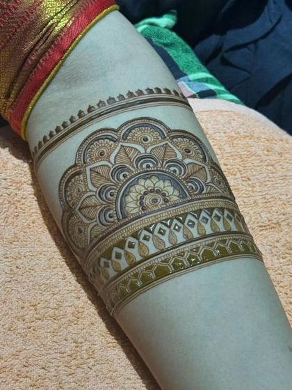 Arm & Bracelet Styles photo 7