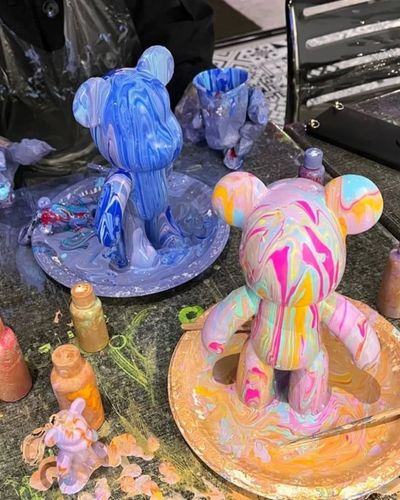 Fluid Bear Art Workshop