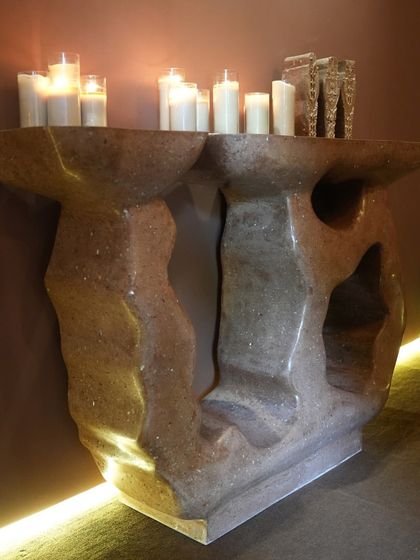 This Terrazzo Console from our Rooh Collection is inspired by dancing flames. The color and texture, inspired by Mocha Mousse, create a dynamic and sculptural piece that is both a console and a work of art.