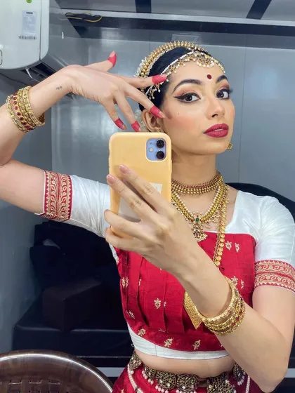 A backstage selfie in full performance attire for the 'Chandramukhi 2' audio launch. This look shows the elaborate hair, makeup, and jewelry required for large-scale cinematic and stage events.