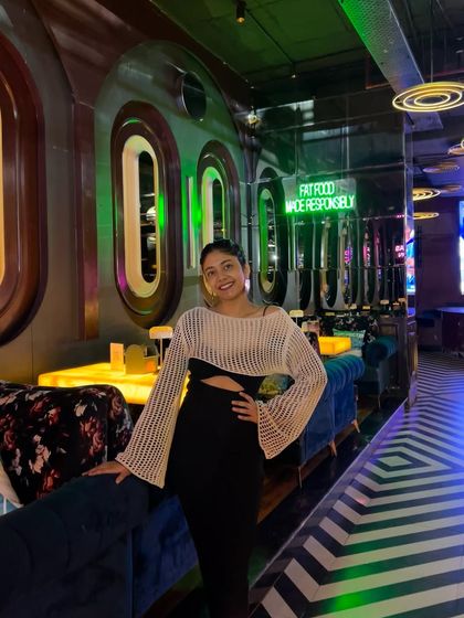 The lighting in this place was too good not to capture the full vibe of this outfit. It's all about finding pieces that make you feel good wherever you are.