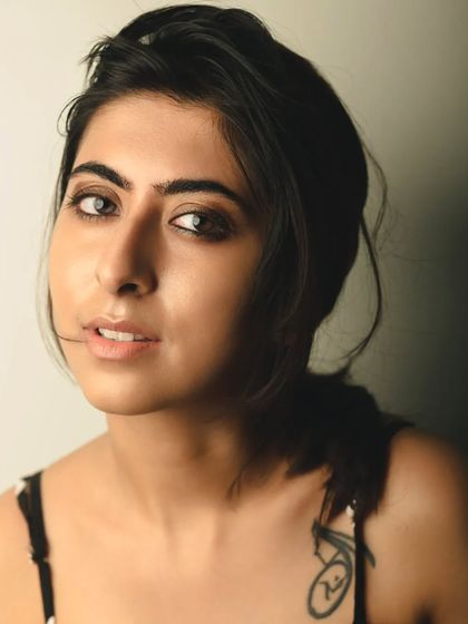 Studio Portraits & Creative Lighting photo 8