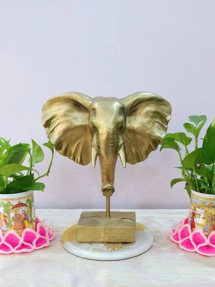 I love how this customer used my pink lotus coasters as decorative bases for her planters. It's a wonderful and creative way to use them.