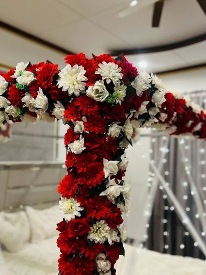 The Trendy Party - Romantic Occasion Decoration Welcome Bride: Floral Canopy Dreams photo 15