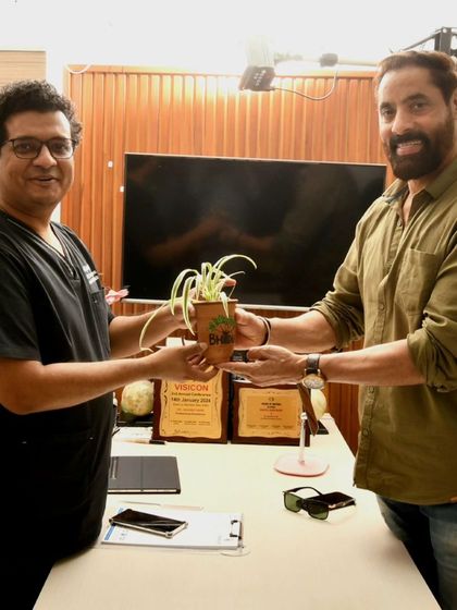 A pleasant moment with actor Shaji Choudhary during his 3-month follow-up visit.