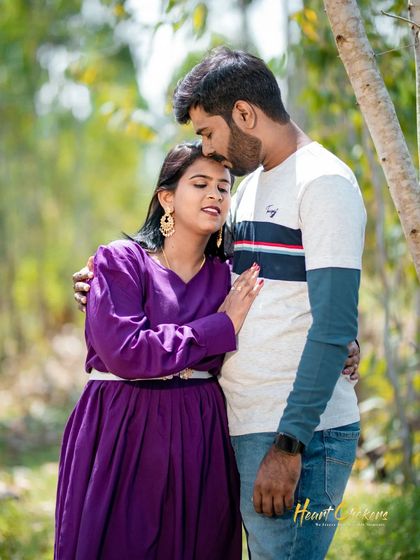 Heart Clickers - Pre-Wedding & Couple Photoshoots Casual Love Stories photo 21