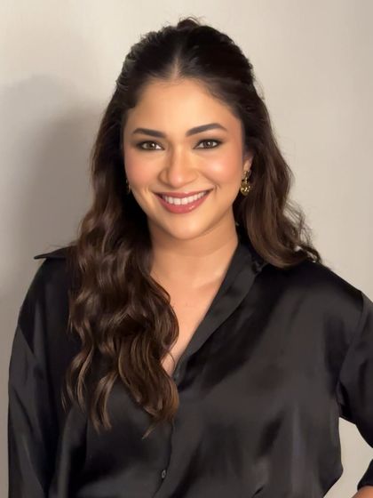 A happy and confident smile from Ridhima Pandit. This look proves that sometimes, the most beautiful makeup is the kind that lets your natural beauty shine through.