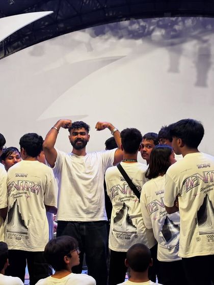 Vasishth - Live DJ Services College Fest Domination photo 17