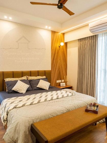 A duplicate of image 102.