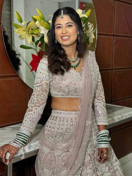 Soft & Radiant Bridal Looks photo 31