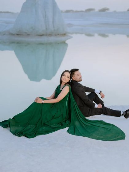 Dreamy Escapes: Unique Landscapes & Gowns photo 30