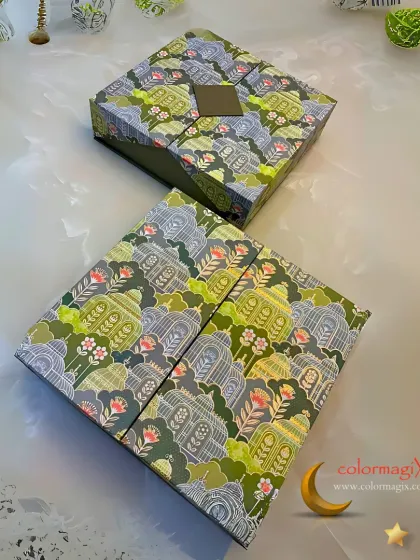 Our Eid special dates boxes are designed with elegance. The unique folding box features a beautiful mosque-inspired print in shades of green and grey, making it a sophisticated gift.