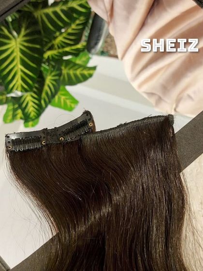 Clip-In & Temporary Extensions photo 24