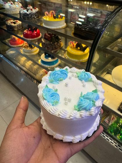 Mini Cakes & Bento Boxes photo 3