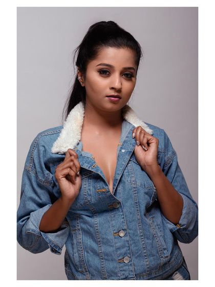 Another take on the denim jacket look, this shot has a classic portrait feel.