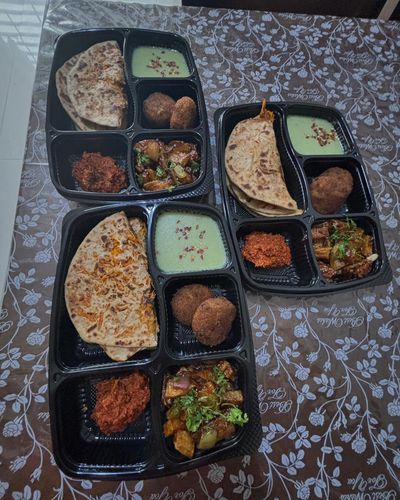 Homemade Meal Boxes