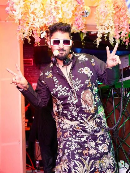 Dressed for the occasion at the 'Band Baaja Blunder' event. Even if the wedding is fake, the party is 100% real. I always match my vibe to the event's theme.